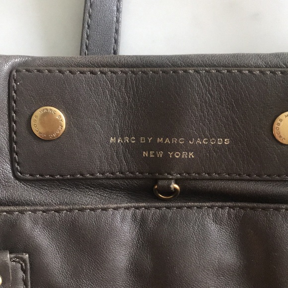 Marc By Marc Jacobs Purse - Picture 9 of 10